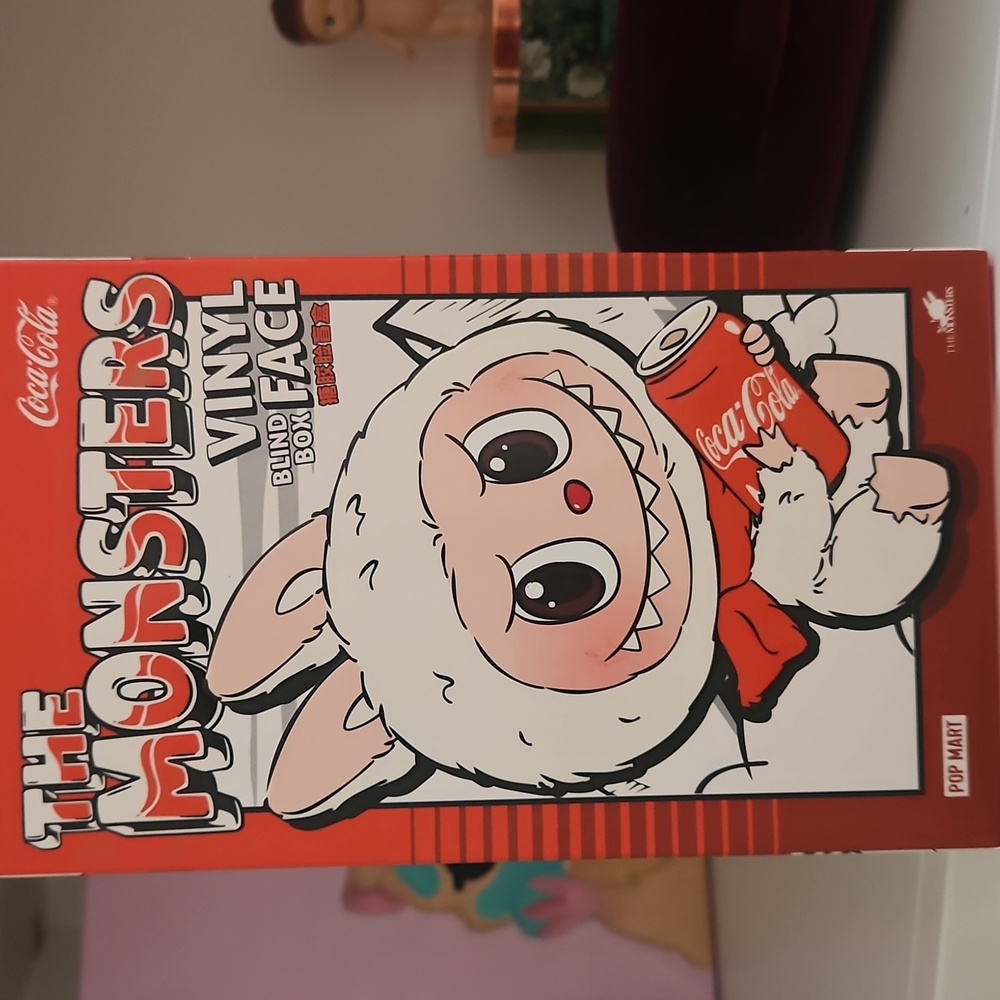 Coca-Cola Monsters Vinyl Face Box - Red and White Authentic original never opene